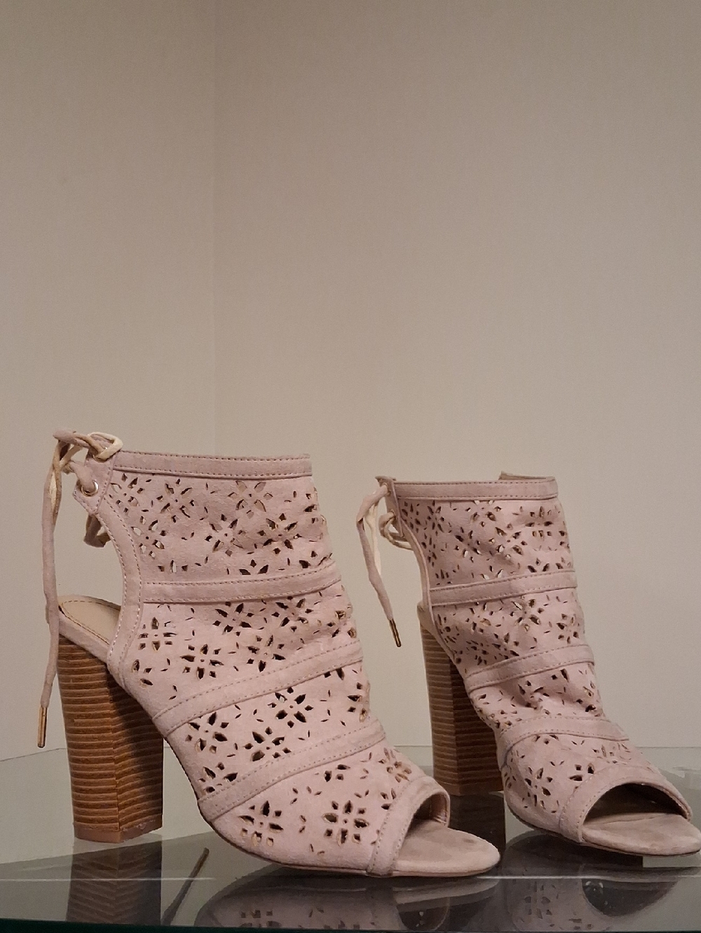 Women’s Blush Cutout Peep-Toe Block Heel Sandals